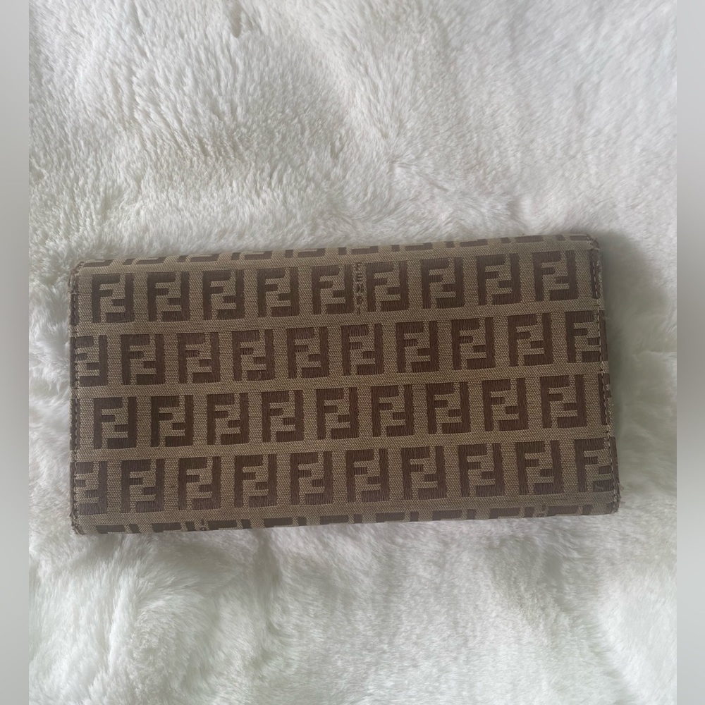 Authentic FENDI Zucca Canvas Leather Bifold Long Wallet - Picture 4 of 11